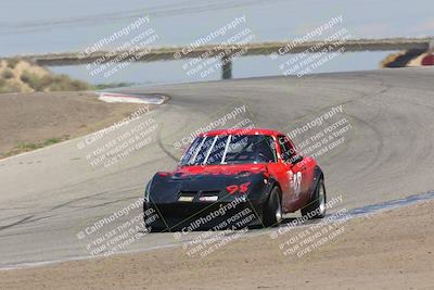 media/Jun-05-2022-CalClub SCCA (Sun) [[19e9bfb4bf]]/Group 1/Race/